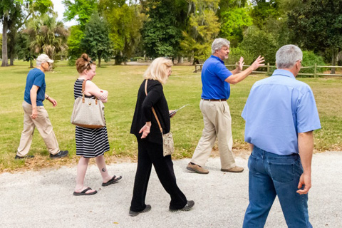 Enjoy a walking tour of the historic district from Beaufort Tours in Beaufort, South Carolina, where guests staying at Xplorie participating properties can enjoy a free admission.