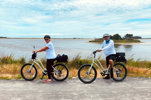 Rent a beach cruiser bike from Rehoboth Cycle Sports in Rehoboth Beach, Delaware, available for a free tasting courtesy of Xplorie participating properties.