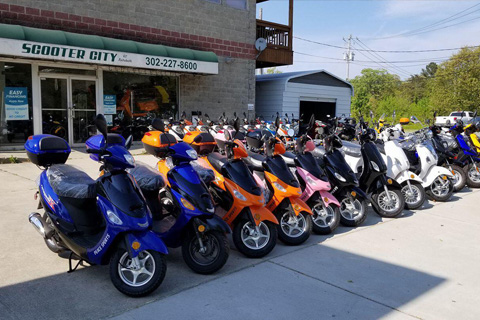Enjoy a scooter rental in Rehoboth Beach, Delware, available for free at Xplorie participating properties.